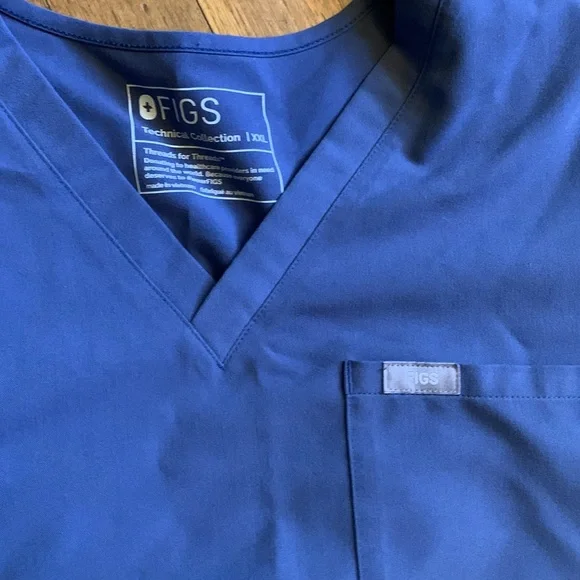 Gray Figs scrub set - Picture 2 of 7